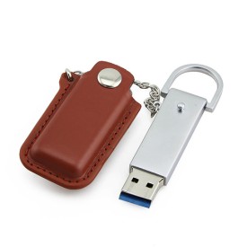 Pen Drive Com Capa de Couro