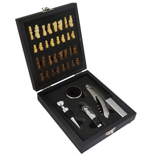 Kit Vinho Com Jogo de Xadrez Personalizado