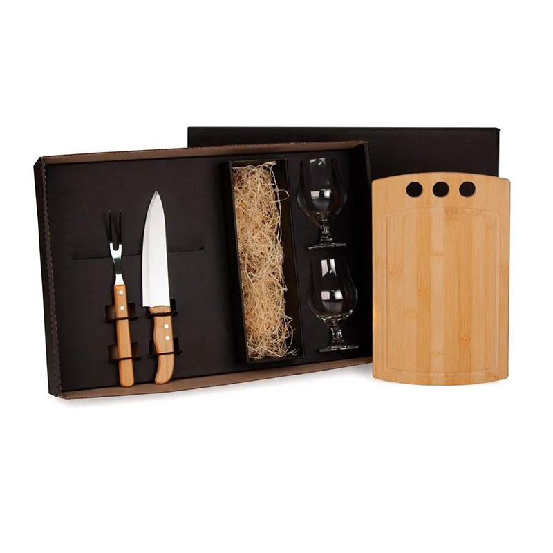 Conjunto de Utensílios Com 5 Peças Para Churrasco Personalizado Com Logo