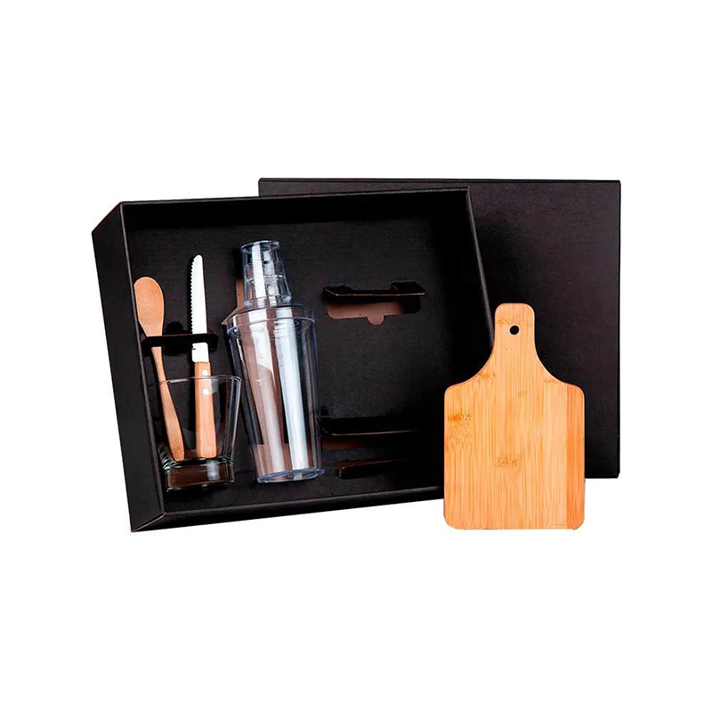 Kit Caipirinha e Drink Personalizado