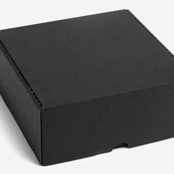 Kit Whisky com Baralho e Copos Personalizado 