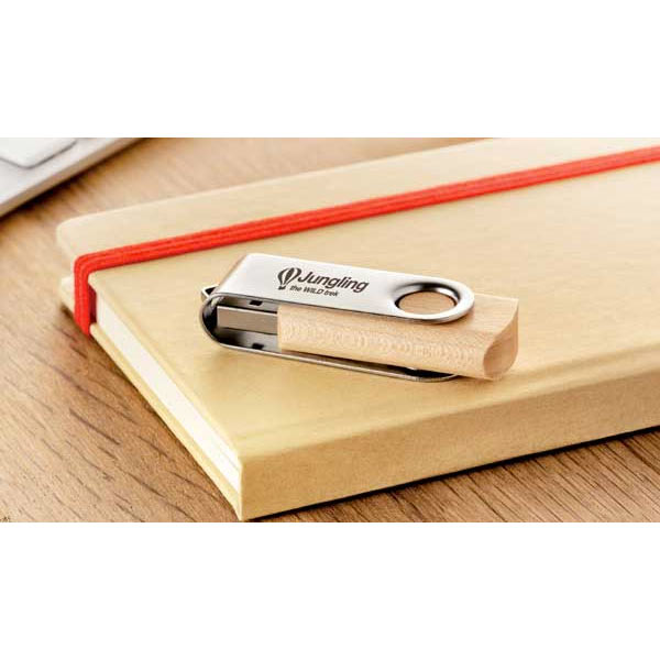 Pen Drive de Bambu Personalizado Giratório Pen Drive de Bambu Personalizado Giratório